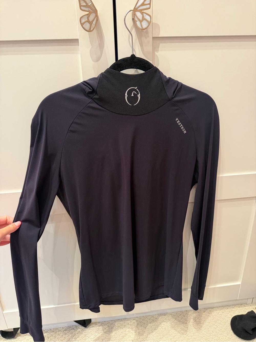 Women's Long-Sleeve Performance Top - Black